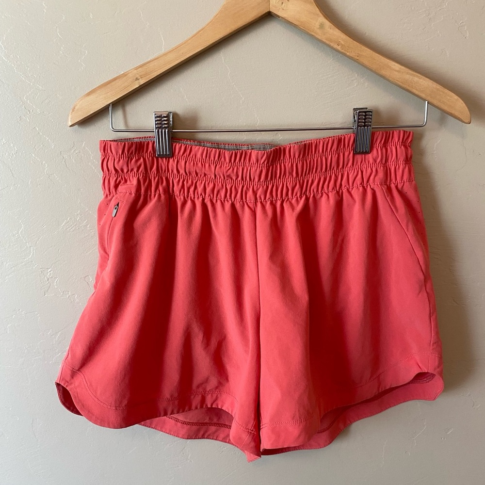 REI Active Pursuit Shorts, women’s small